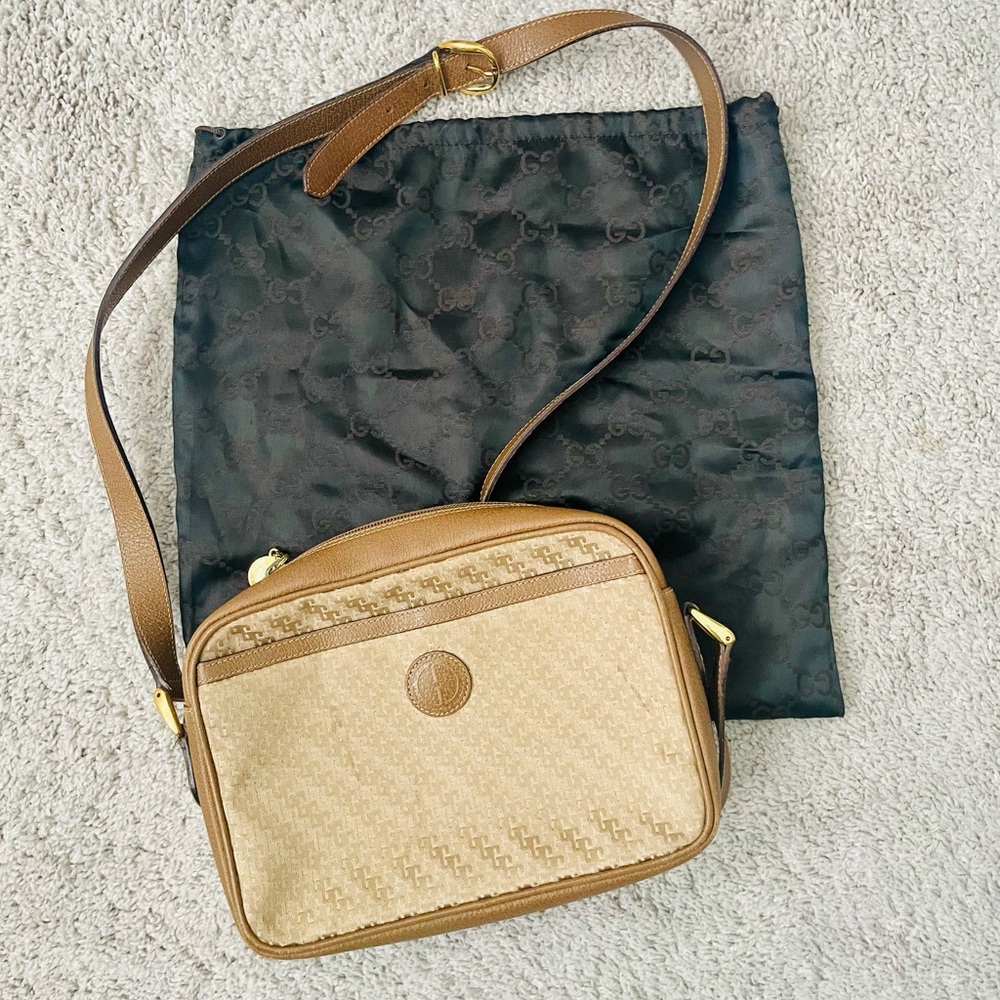 Gucci Tan and Brown Crossbody Bag - Picture 1 of 9